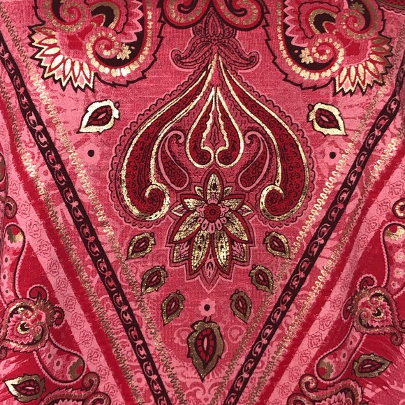 New Top - Picture 2 of 4